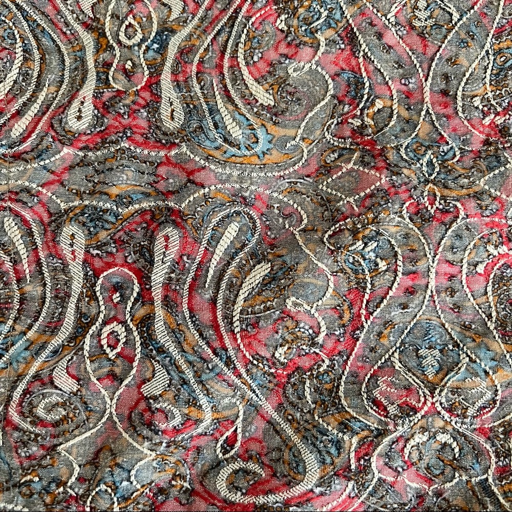 Analogy Petite Paisley Textured Blazer - Picture 8 of 10